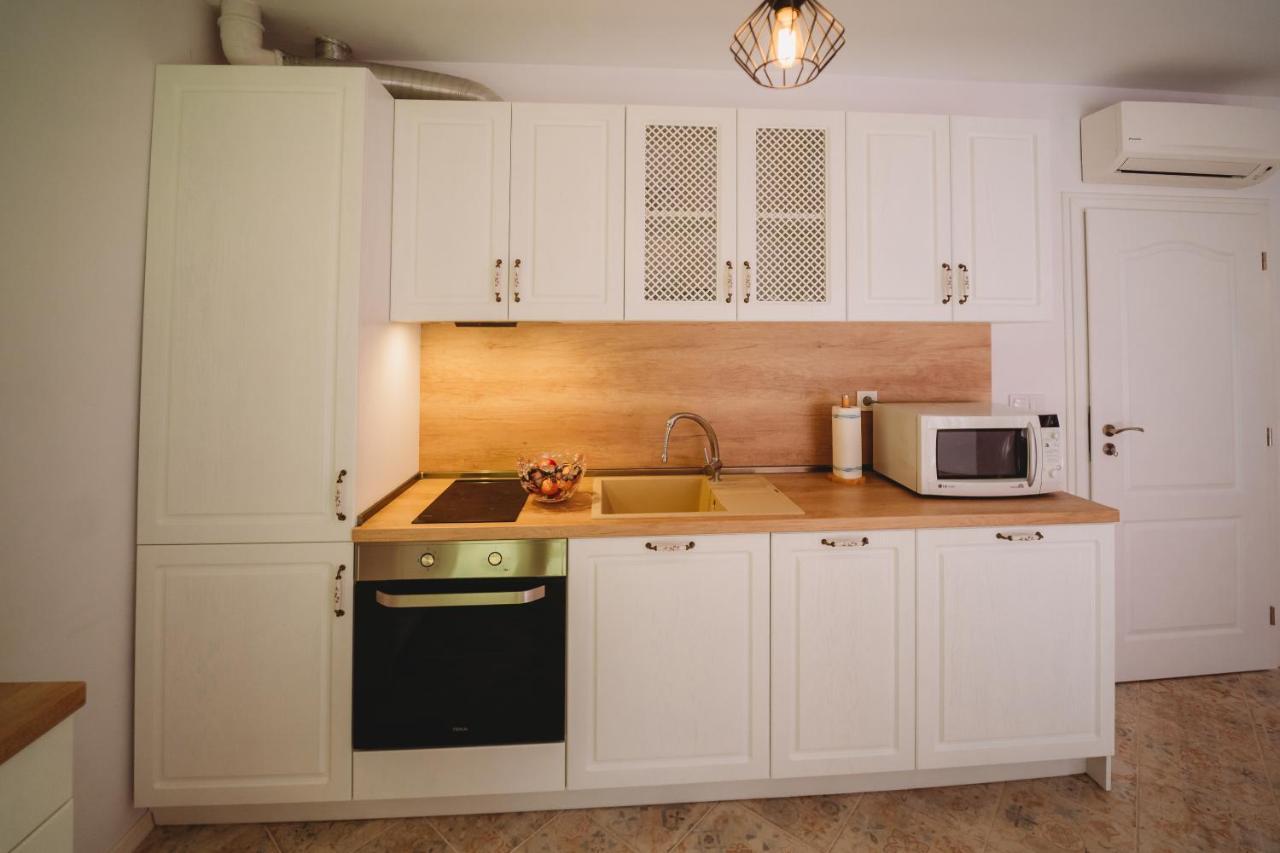 Andreya'S Sea Apartment-Beach, Sea Garden ,Old Town, Free Parking, Free Evcharging Station Varna Extérieur photo